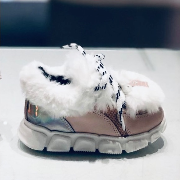 giuseppe zanotti jr BNIB furry pink sneakers
